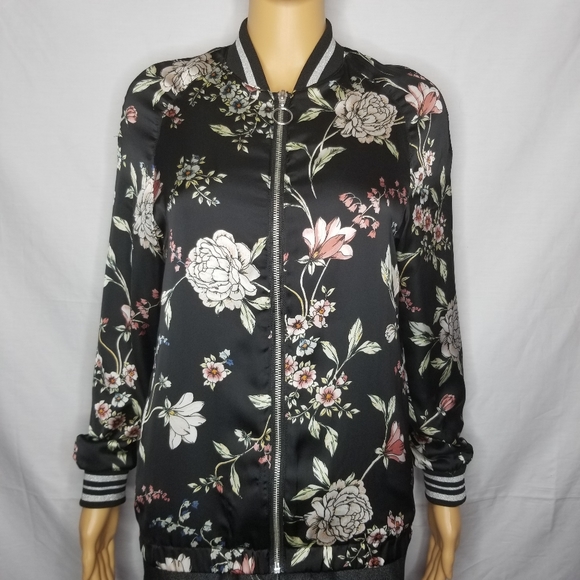 H&M Jackets & Blazers - H&M DIVIDED BLACK FLORAL SATIN ZIP BOMBER JACKET 2
